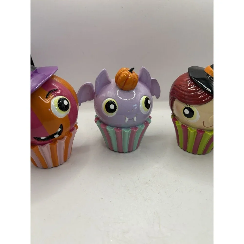December Diamonds Halloween 4 pc Cupcake Set Witch Pumpkin Bat Ghost NEW BOXED